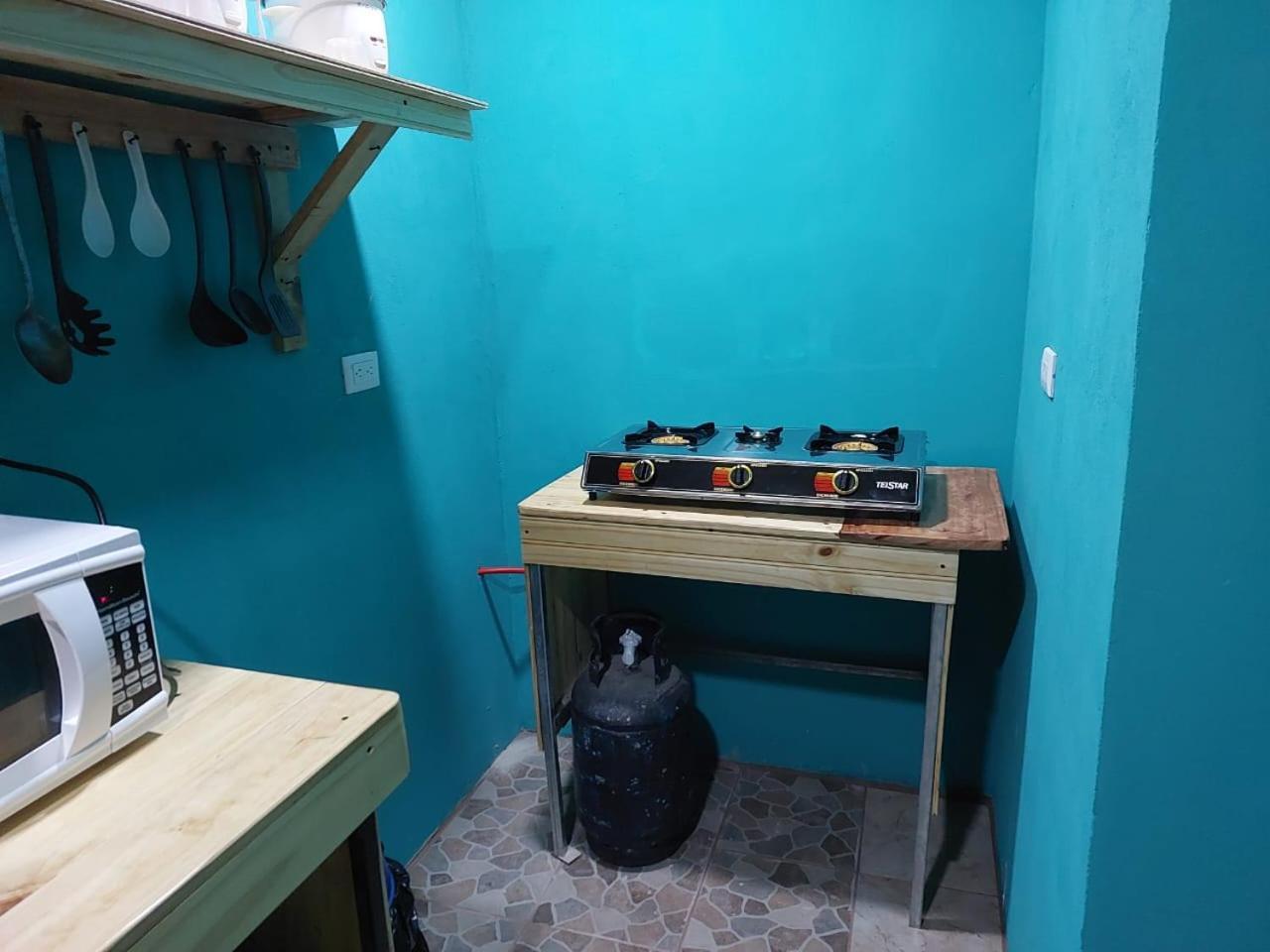 Residencia Las Brisas Griegas Quepos Exterior foto