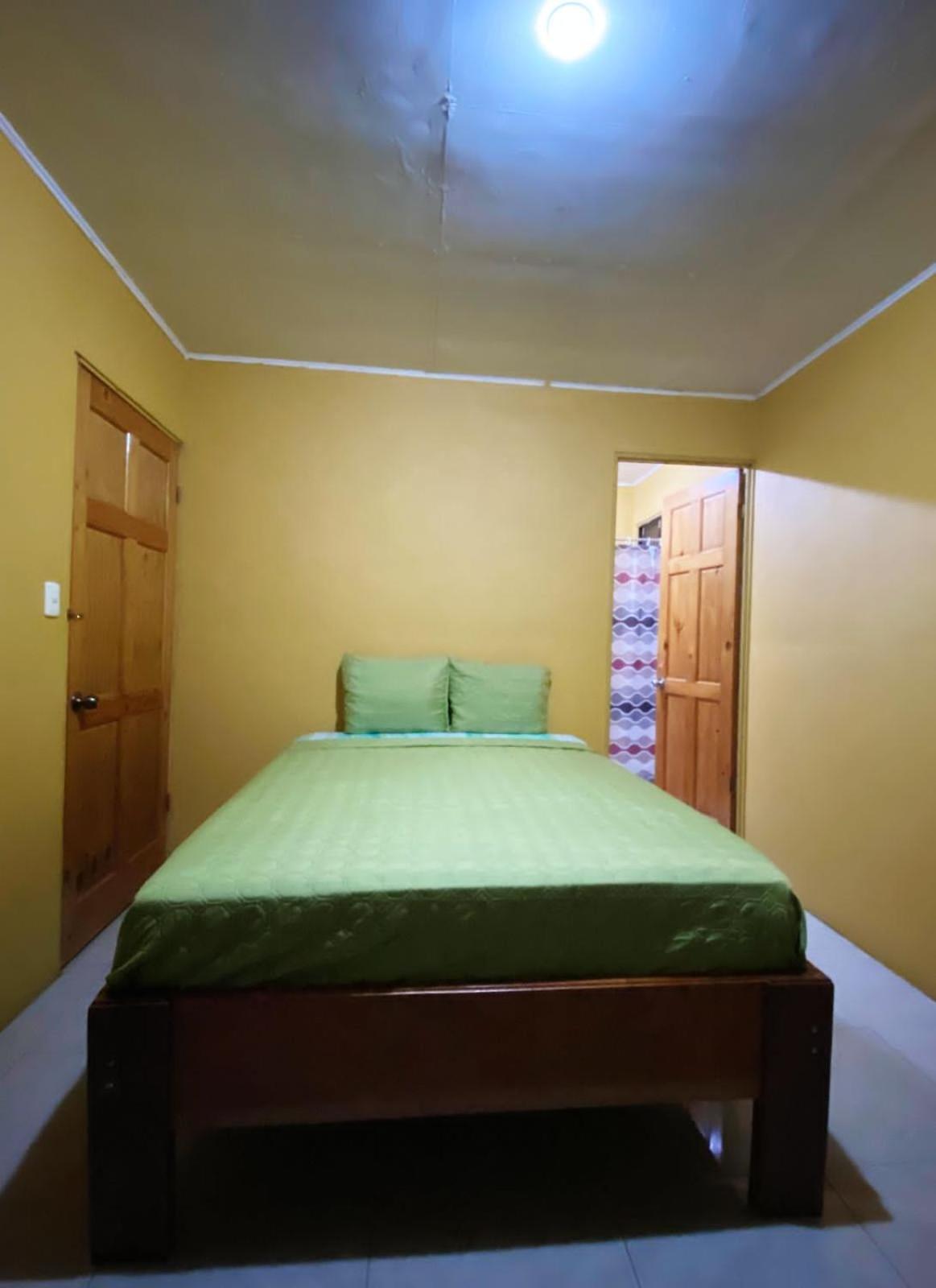 Residencia Las Brisas Griegas Quepos Exterior foto