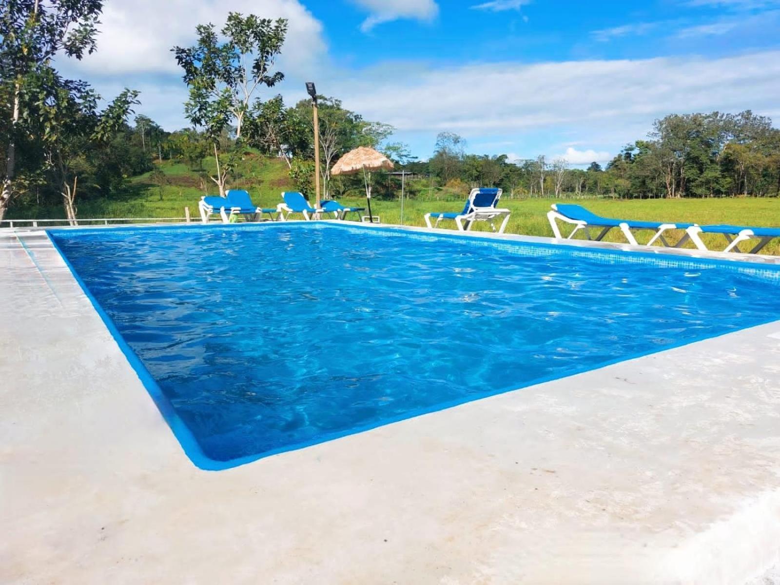 Residencia Las Brisas Griegas Quepos Exterior foto